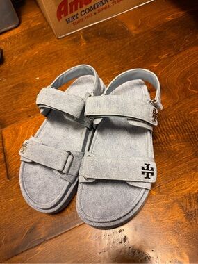 Tory Burch Light Gray Denim Sandals with Logo Detail